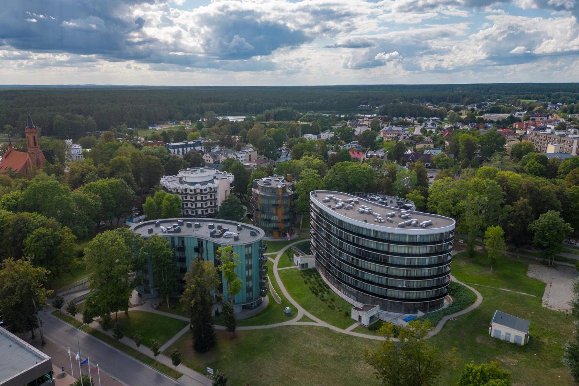 2 Bedroom Apt, 2 Garage Spots & Balconies, Self Check-In, By Cohost Druskininkai Luaran gambar